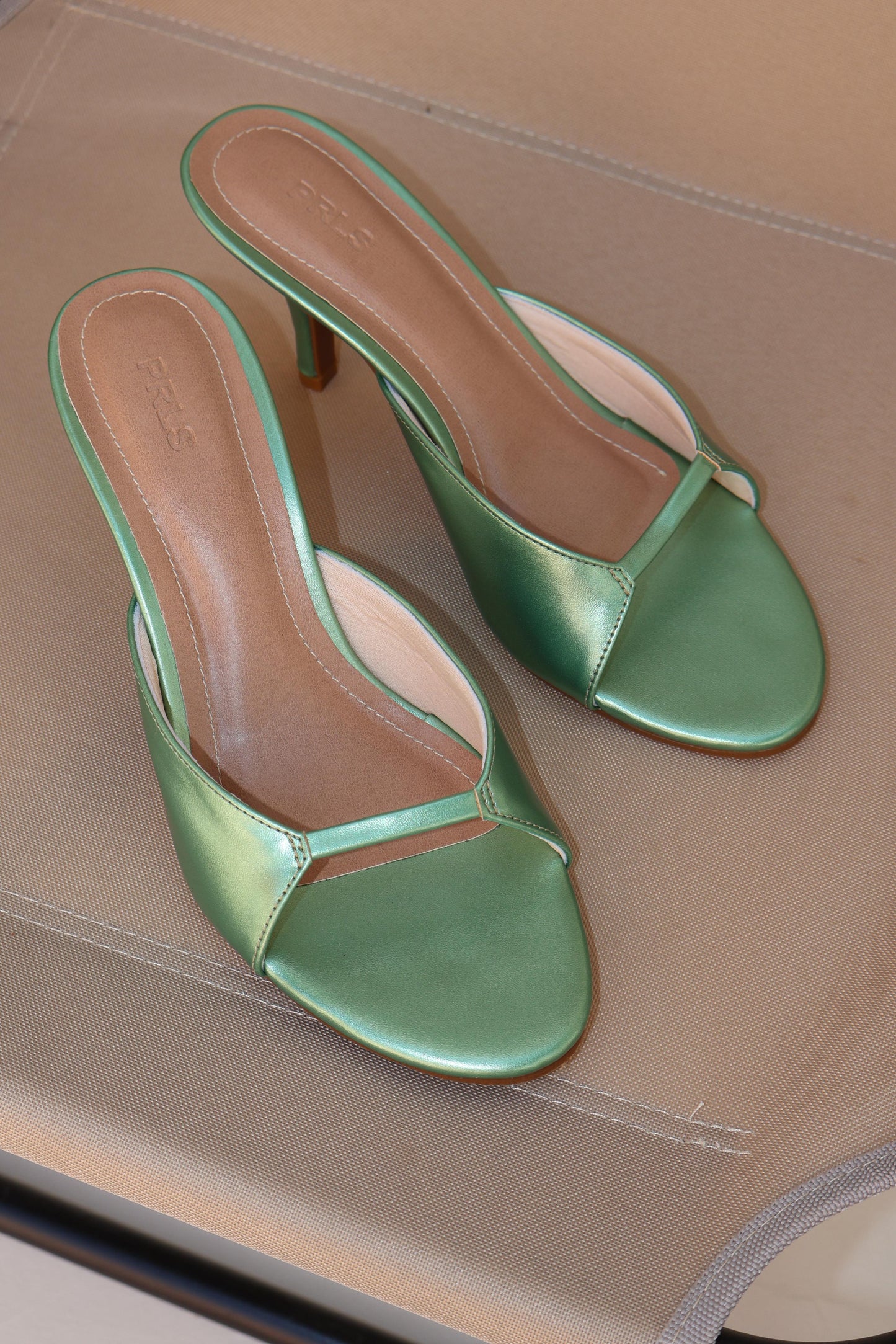 MULE CORA