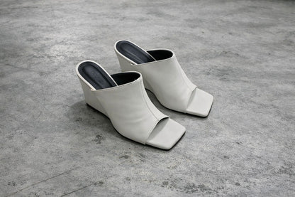 ANA042445-OFFWNPA-34