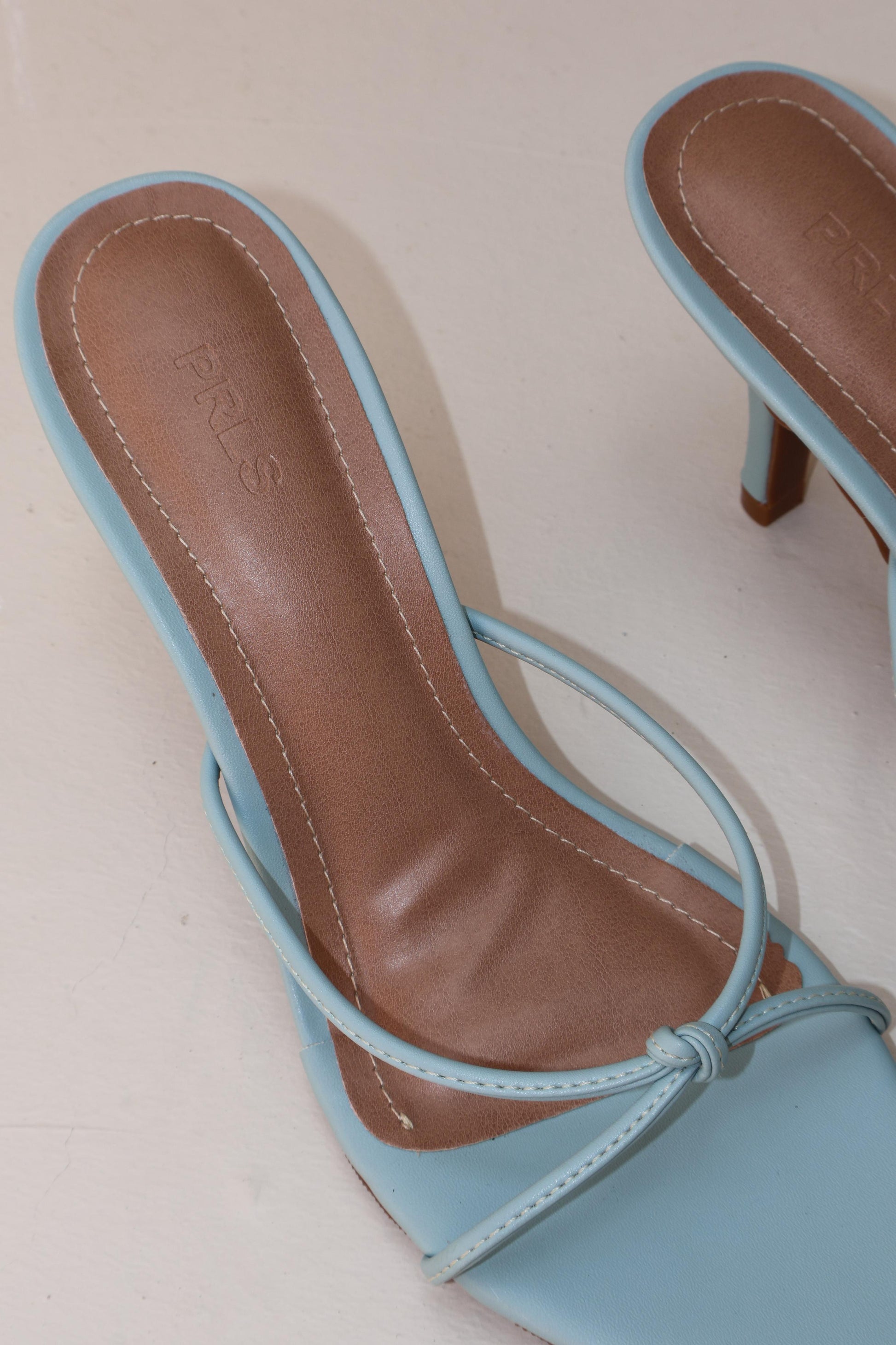 Tamanco Nina PRLS azul napa