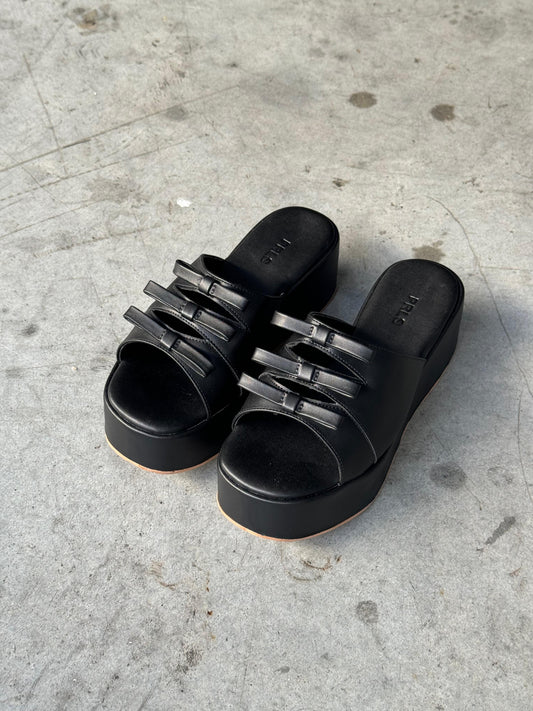 FLATFORM LASSIE