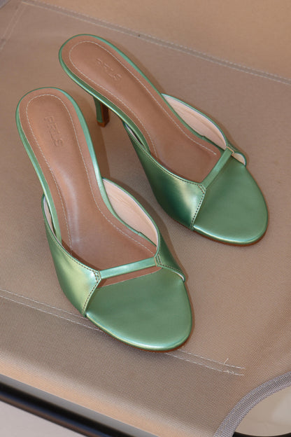 MULE CORA