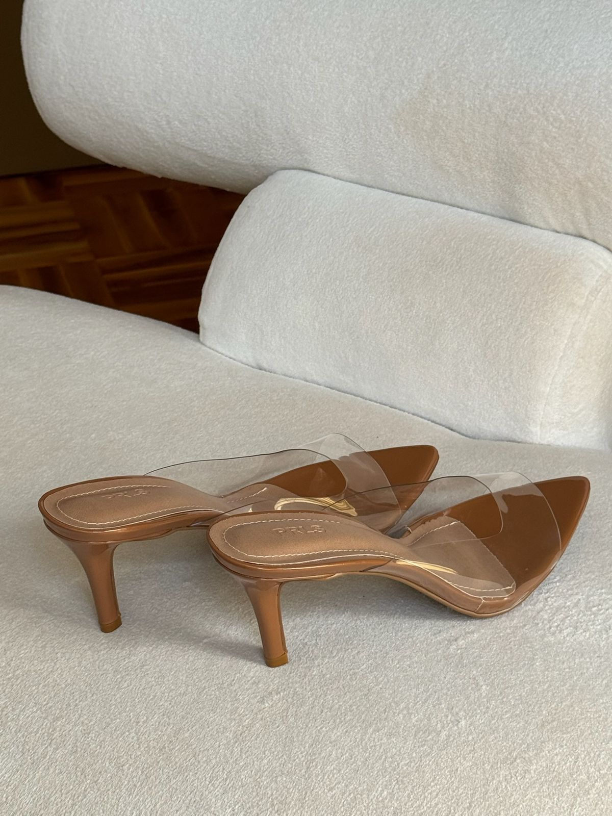 TAMANCO LAURA SALTO BAIXO