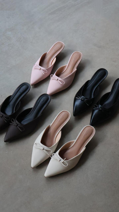 SCA032411-OFFWHITE-34